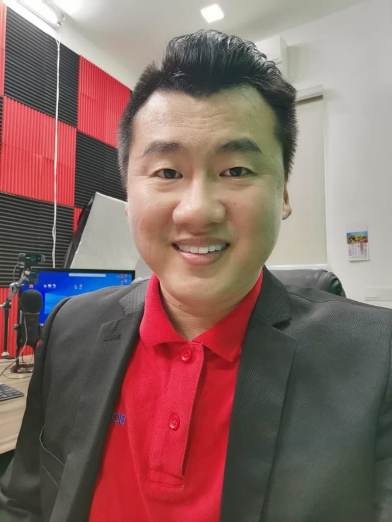 Edmund Ng, CEO of Message2u